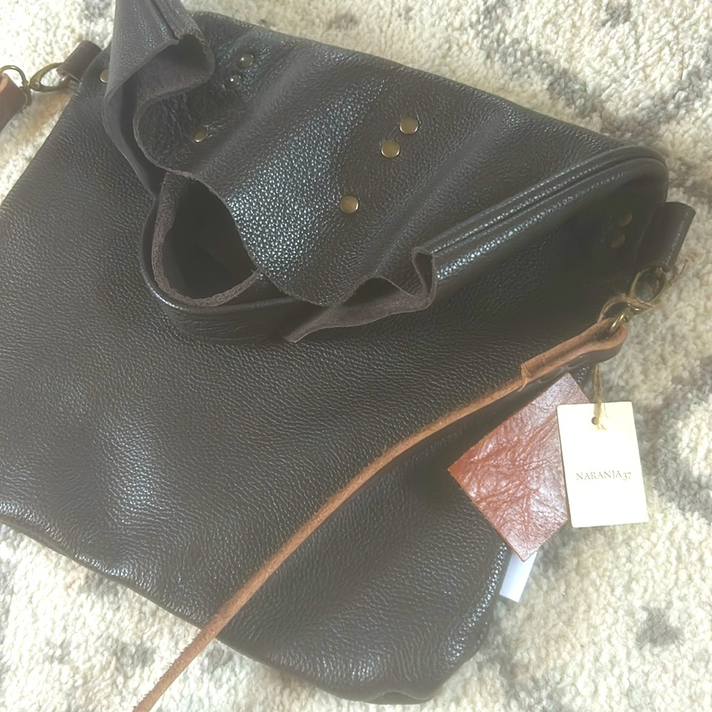 Naranja37 pony bag. Genuine leather.